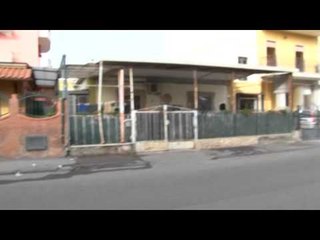 Torre Annunziata (NA) - Scooter travolge madre e figlio, muore bimbo di 4 anni -2- (30.11.14)