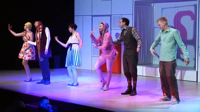 Piosenki ze spektaklu _Bromba w sieci_. Tytuł_ Po wielu latach (Problem Bromby)