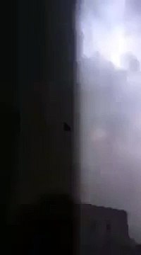 Flying Horse Seen in Makkah,Suadi Arabia - Video Dailymotion