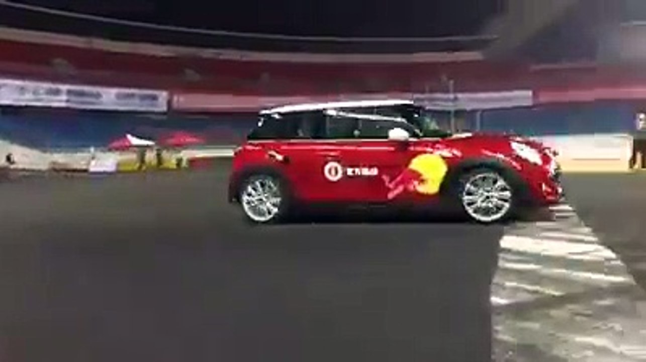MINI İle Mini Parkediş