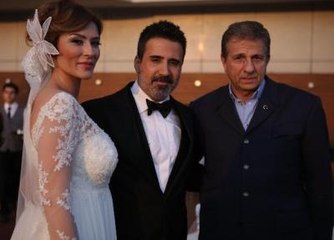 Emrah'ın Eşi Cimrilik Haberlerine İsyan Etti