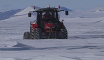 Neuf ans et 45 000 kilomètres pour rejoindre le pôle Sud en tracteur
