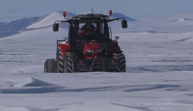 Neuf ans et 45 000 kilomètres pour rejoindre le pôle Sud en tracteur
