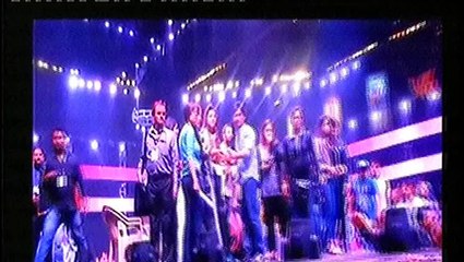 indian actres gohar khan slaped by a man during shooting