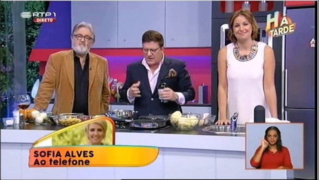 Sofia Alves ao telefone com Vítor de Sousa