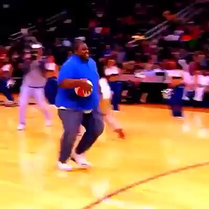 Most insane dunk I've ever seen