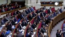 Ukrayna parlamentosu yeni kabineyi onayladı