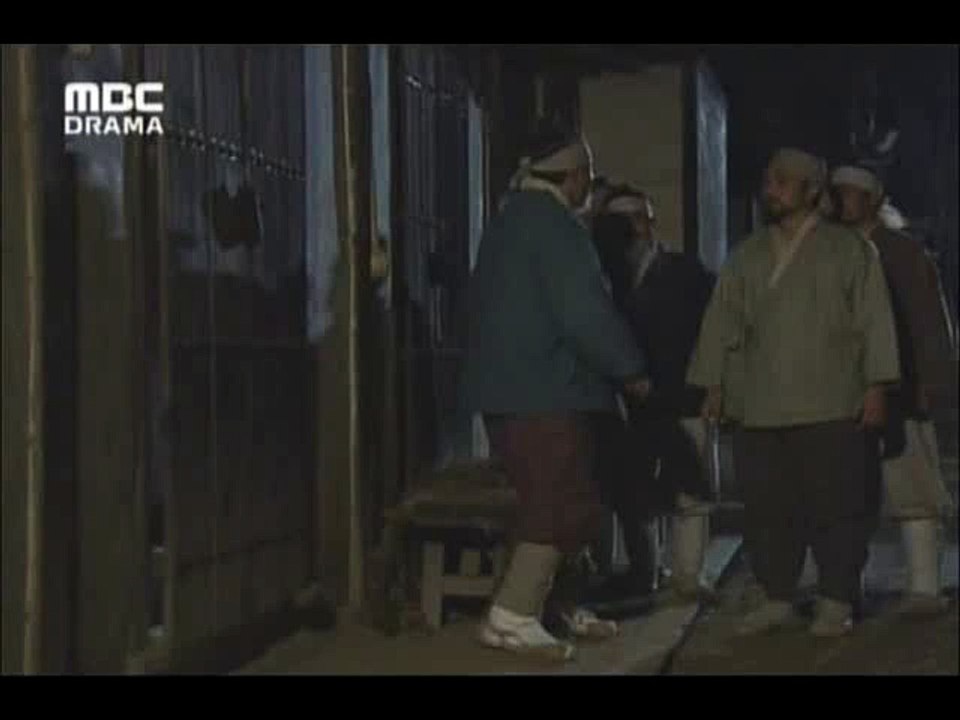 정치댓글의 대부분을대방오피방검색 트위터당정오피방검색93망우오피방검색350지워지지
