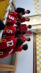 Les U13 fêtent la victoire !