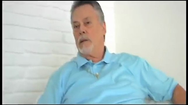 Sonny West cell phone blooper Elvis Presley bodyguard in Vernon's house video