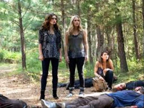 Watch The Originals Season 2 episode 9 : The Map of Moments online