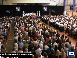 Dunya news-Luminaries and fans gather for Aussie cricketer Hughes' funeral