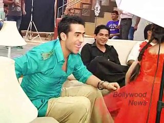 Behind The Scene Masti on The Set of Tv Serial - Yeh Hai Mohabbatein