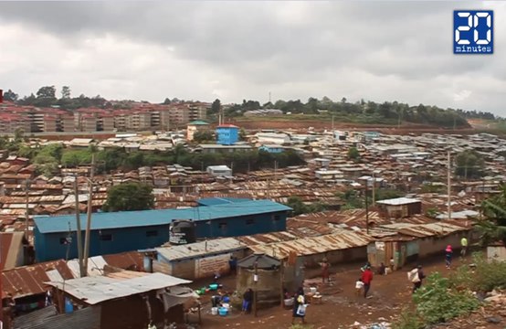 Des toilettes changent la vie des habitants d'un bidonville au Kenya