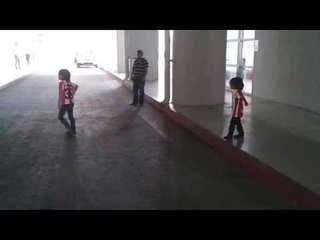 Τα παιδιά του Ντομίνγκες εν δράσει!