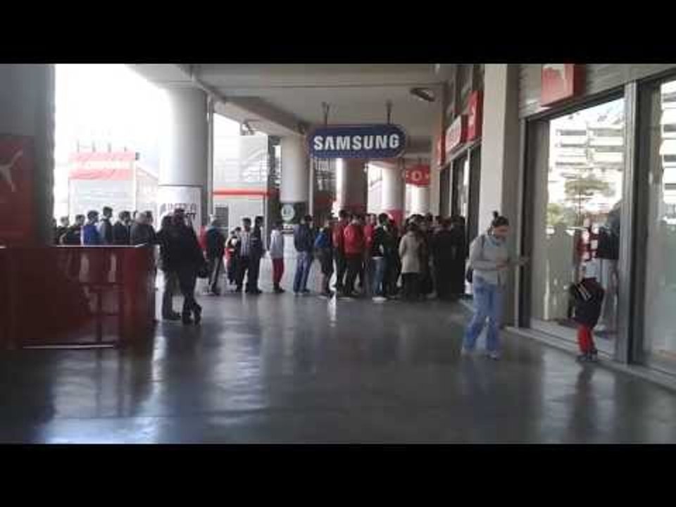 Ζιοβάνι Red Store