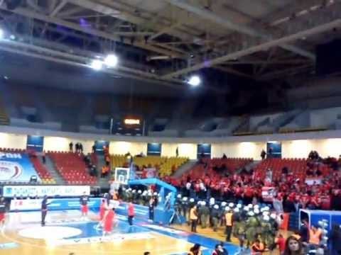 Gazzetta.gr: Η προθέρμανση του Ολυμπιακού στο Ελληνικό (10/2/13)