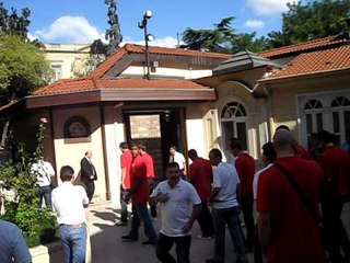 GAZZETTA.GR Ο Ολυμπιακός στο Πατριαρχείο (2)