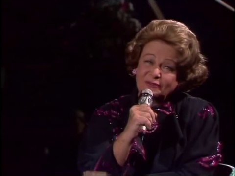 Die Sanduhr des Lebens, sie ist wie der Wind - Ilse Werner - 1986 - by ARTBLOOD