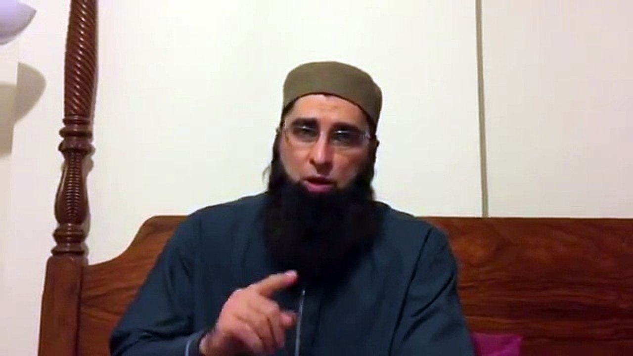 Junaid Jamshed apologizes for his remarks about Hazrat Bibi Ayesha