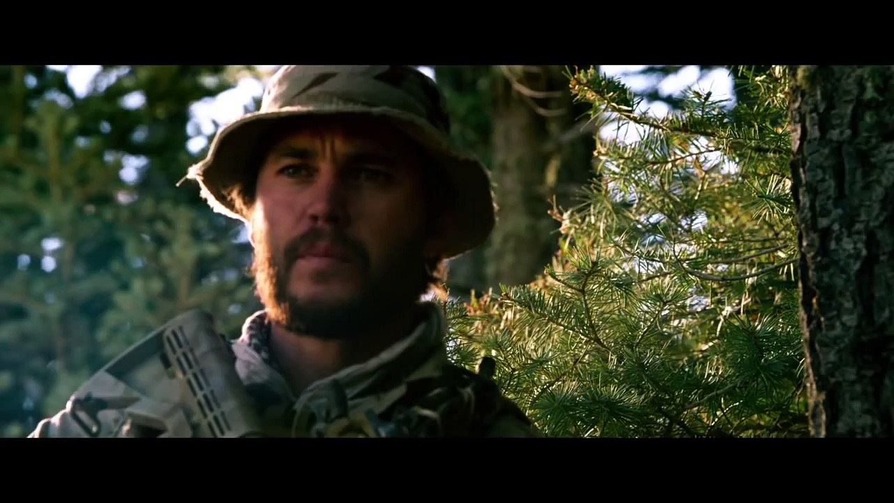 _The Team weights their options_ LONE SURVIVOR Movie Clip # 2