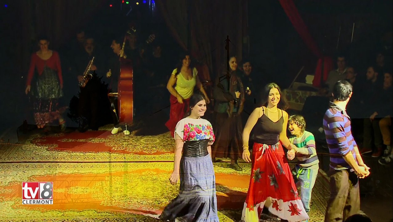 Le cirque Romanes à la Comédie de Clermont