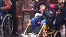 Engellilere Akülü Araba ve Tekerlekli Sandalye