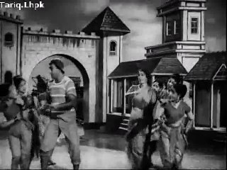 Rickshawe Pe Mere Tum Aa Bethi Ab Mayra Safar Dekyo