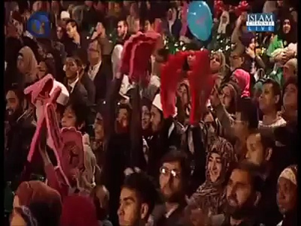 عیسائیوں کےملک میں اسلام کے بارےطاہرالقادری کی عجیب و غریب تقریر