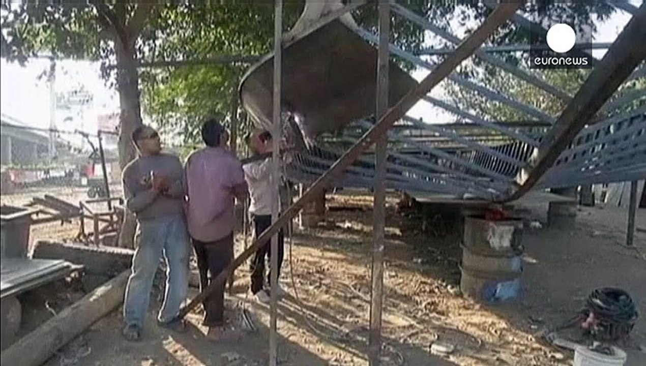 Touristen flirten wieder mit Cheops & Co