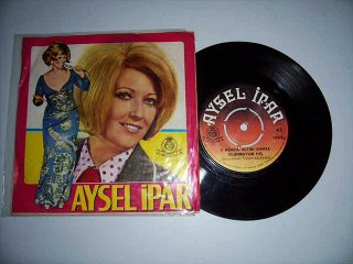 Aysel İpar - Tahta Masa