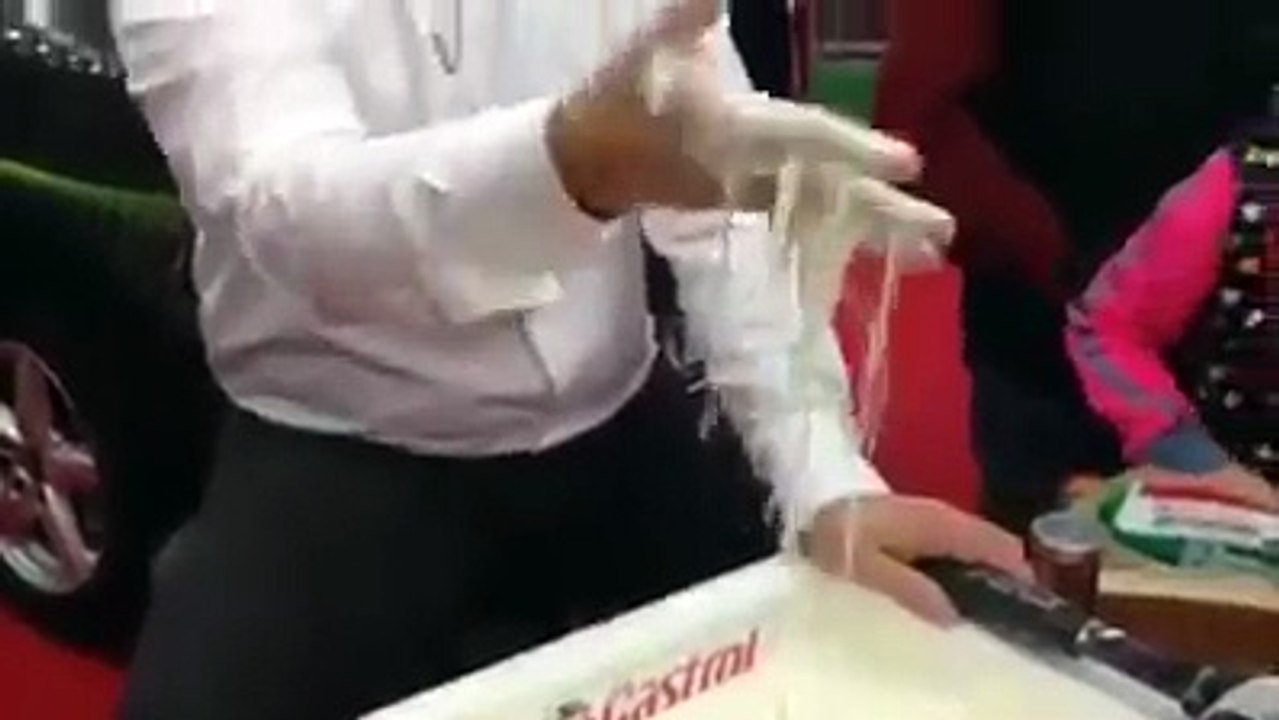 Bu Nasıl Bir Şey Böyle.. Çok İlginç!