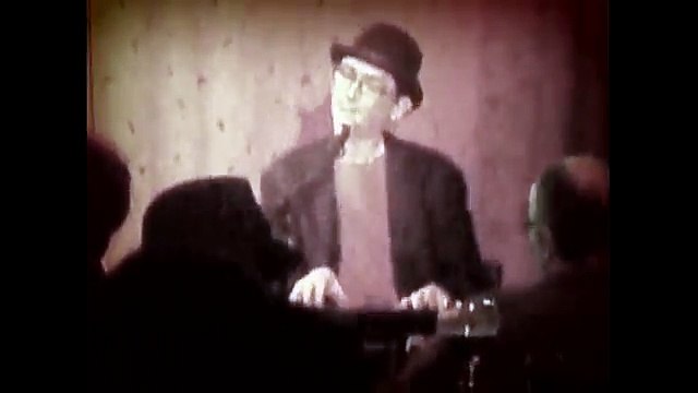 AURELIEN BELLE : Je bosse dans le culturel (Carpe Diem, Thuin, 2012)