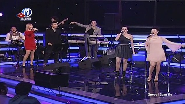 12 şehnaz sam şevval sam ada sahillerinde bekliyorum 09.02.2012 şevval sam ile