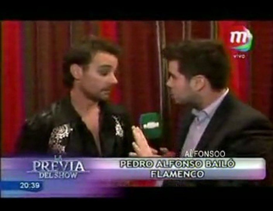 Pedro nota en La Previa del Show (back baile Flamenco) - 03 de Diciembre