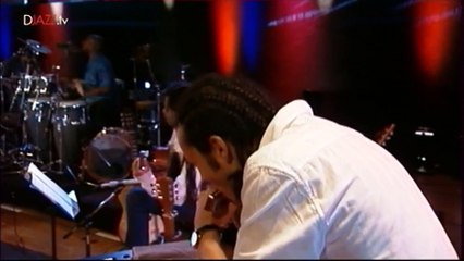 Cassandra Wilson - Last Train To Clarksville