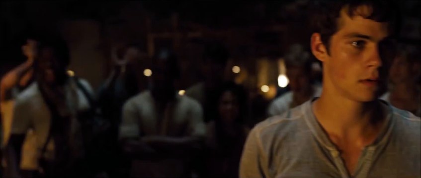 THE MAZE RUNNER Movie Clip _Fight_