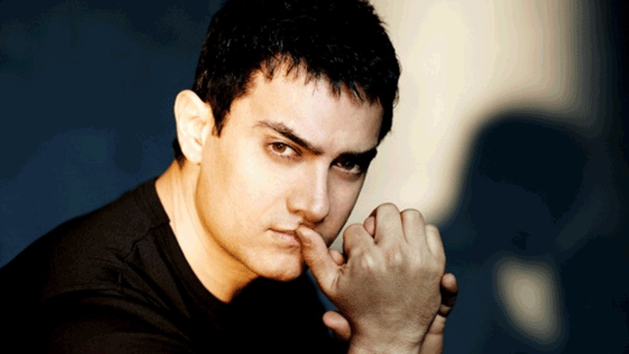Aamir Khan Has No Film In 2015? | SHOCKING