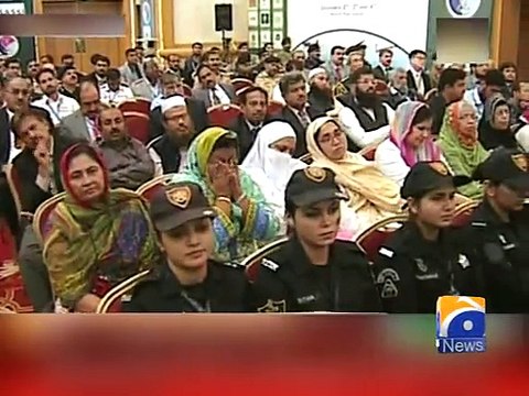 Army chief visits Ideas 2014-04 Dec 2014