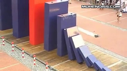 Küçüçük Parçanın Yaptığına Bakın