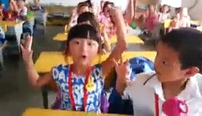 Japanese School Kids Also Saying What - Go Nawaz Go