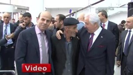 Porsche Kazanan Çiftçinin İlginç Tepkisi Tepkisi: 'Tıngırdatma'