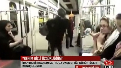 İran'da bir kadın bindiği metroda dans etti