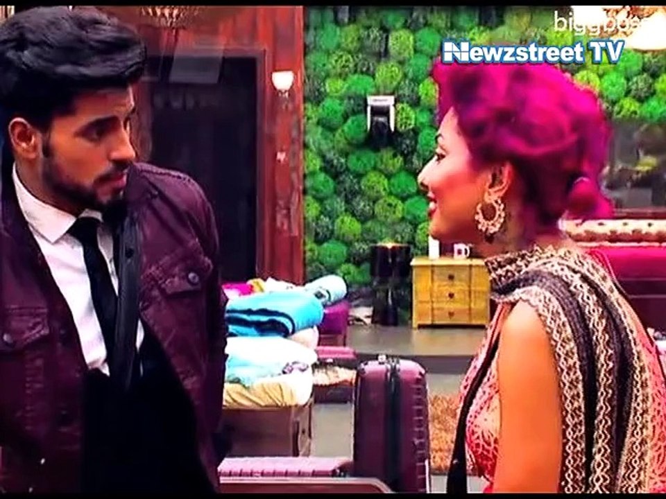 Caught on cam: Diandra kiss Gautam in open