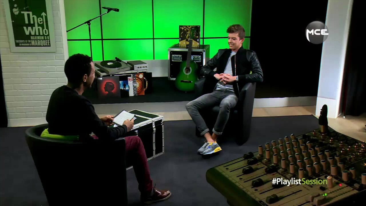 Jonesic : "Benjamin Biolay, Claude François sont de vrais artistes"