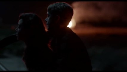 Aubrey Plaza's Crisis - LIFE AFTER BETH Movie Clip