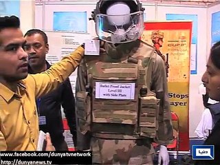 Dunya News - Woman scared of guns visits Ideas 2014, pretends to shoot