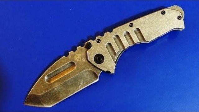 Монстр от Medford Knife & Tool (Китай)