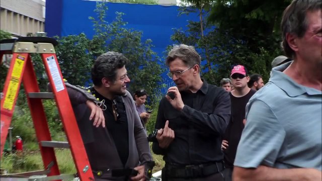 On the set of DAWN OF THE PLANET OF THE APES [Making Of Video # 1]