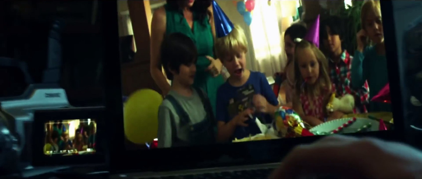 PROJECT ALMANAC Trailer (Michael Bay - 2014)